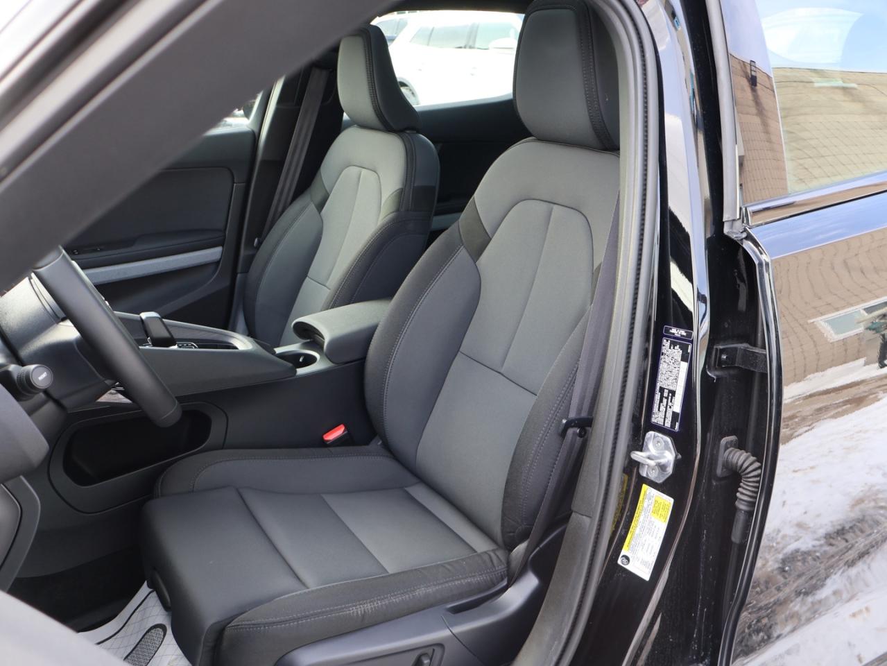 2021 Polestar 2 LAUNCH EDITION AWD CERTIFIED *ACCIDENT FREE* CAMERA NAV BLUETOOTH LEATHER HEATED SEATS SUNROOF CRUISE ALLOYS Photo