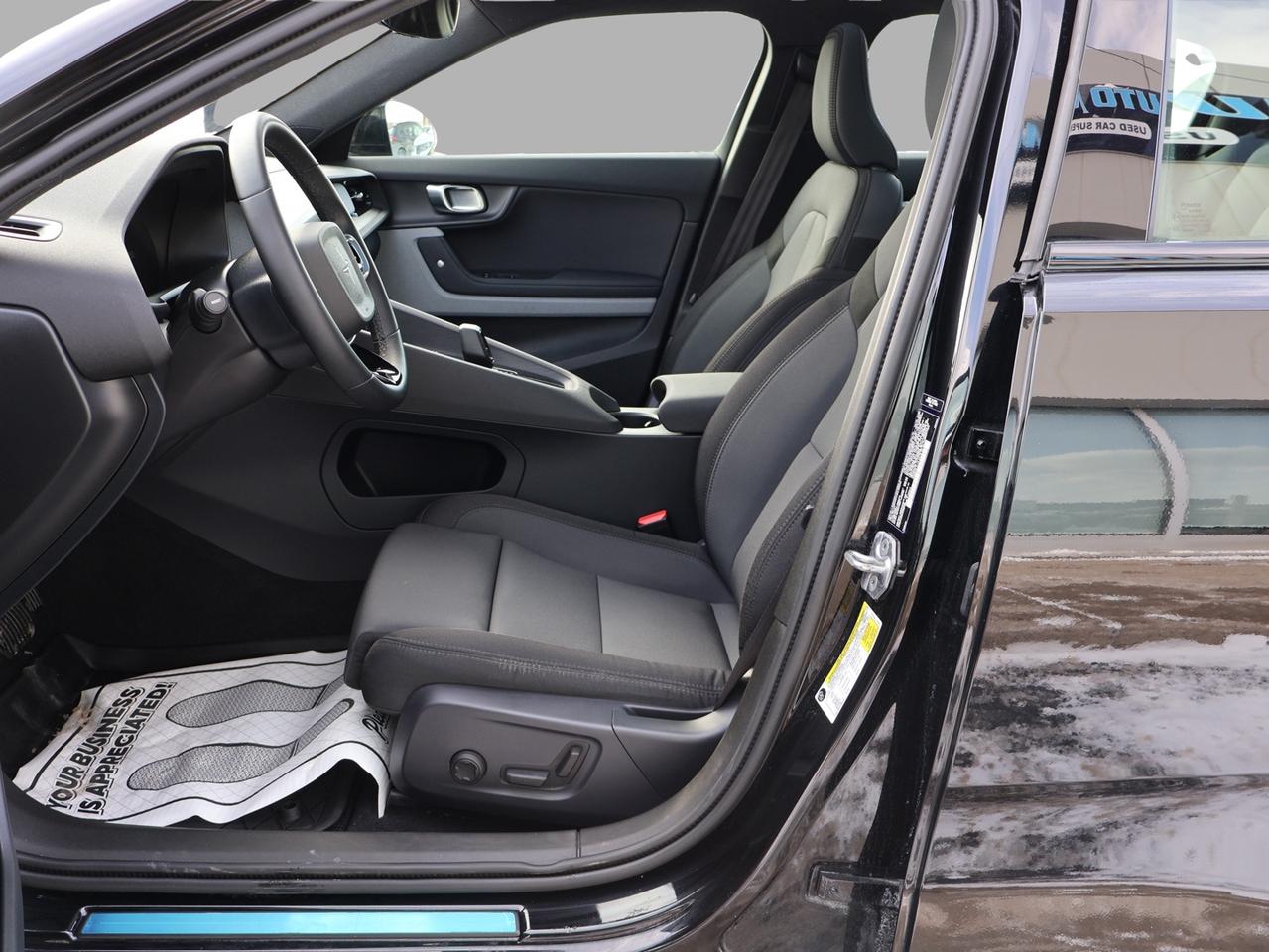 2021 Polestar 2 LAUNCH EDITION AWD CERTIFIED *ACCIDENT FREE* CAMERA NAV BLUETOOTH LEATHER HEATED SEATS SUNROOF CRUISE ALLOYS Photo