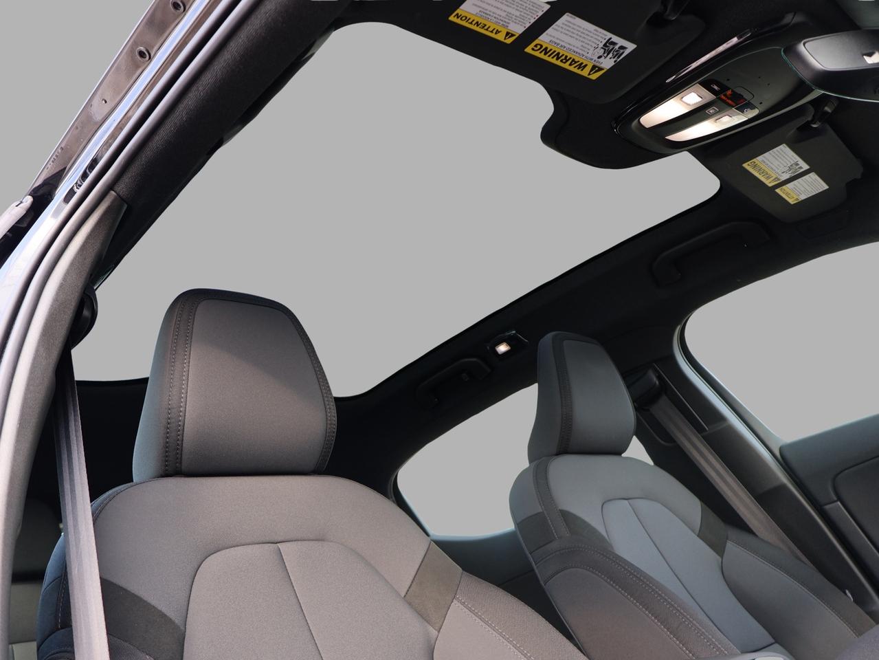 2021 Polestar 2 LAUNCH EDITION AWD CERTIFIED *ACCIDENT FREE* CAMERA NAV BLUETOOTH LEATHER HEATED SEATS SUNROOF CRUISE ALLOYS Photo