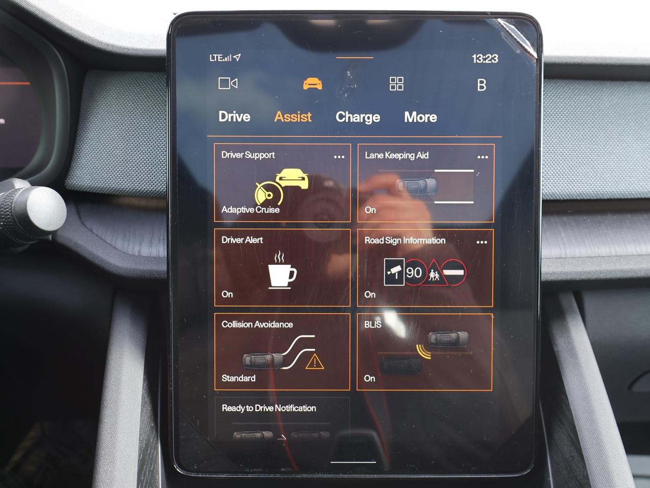 2021 Polestar 2 LAUNCH EDITION AWD CERTIFIED *ACCIDENT FREE* CAMERA NAV BLUETOOTH LEATHER HEATED SEATS SUNROOF CRUISE ALLOYS Photo