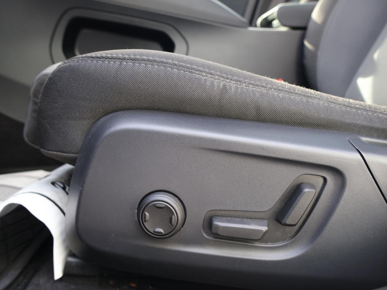 2021 Polestar 2 LAUNCH EDITION AWD CERTIFIED *ACCIDENT FREE* CAMERA NAV BLUETOOTH LEATHER HEATED SEATS SUNROOF CRUISE ALLOYS Photo