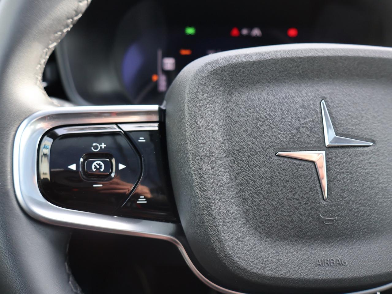 2021 Polestar 2 LAUNCH EDITION AWD CERTIFIED *ACCIDENT FREE* CAMERA NAV BLUETOOTH LEATHER HEATED SEATS SUNROOF CRUISE ALLOYS Photo