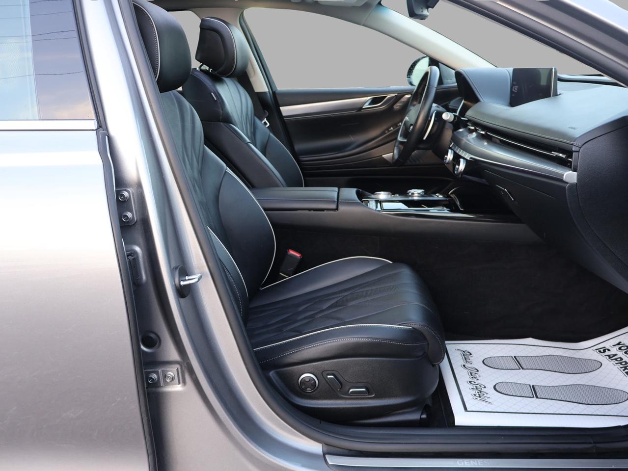 2023 Genesis G80 2.5T ADVANCED AWD CERTIFIED *ACCIDENT FREE* CAMERA NAV BLUETOOTH LEATHER HEATED SEATS PANO ROOF CRUISE ALLOYS Photo