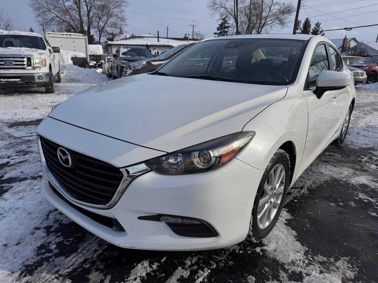 2018 Mazda MAZDA3 GS Manual | NAVIGATION | REAR CAMERA | CERTIFIED Photo