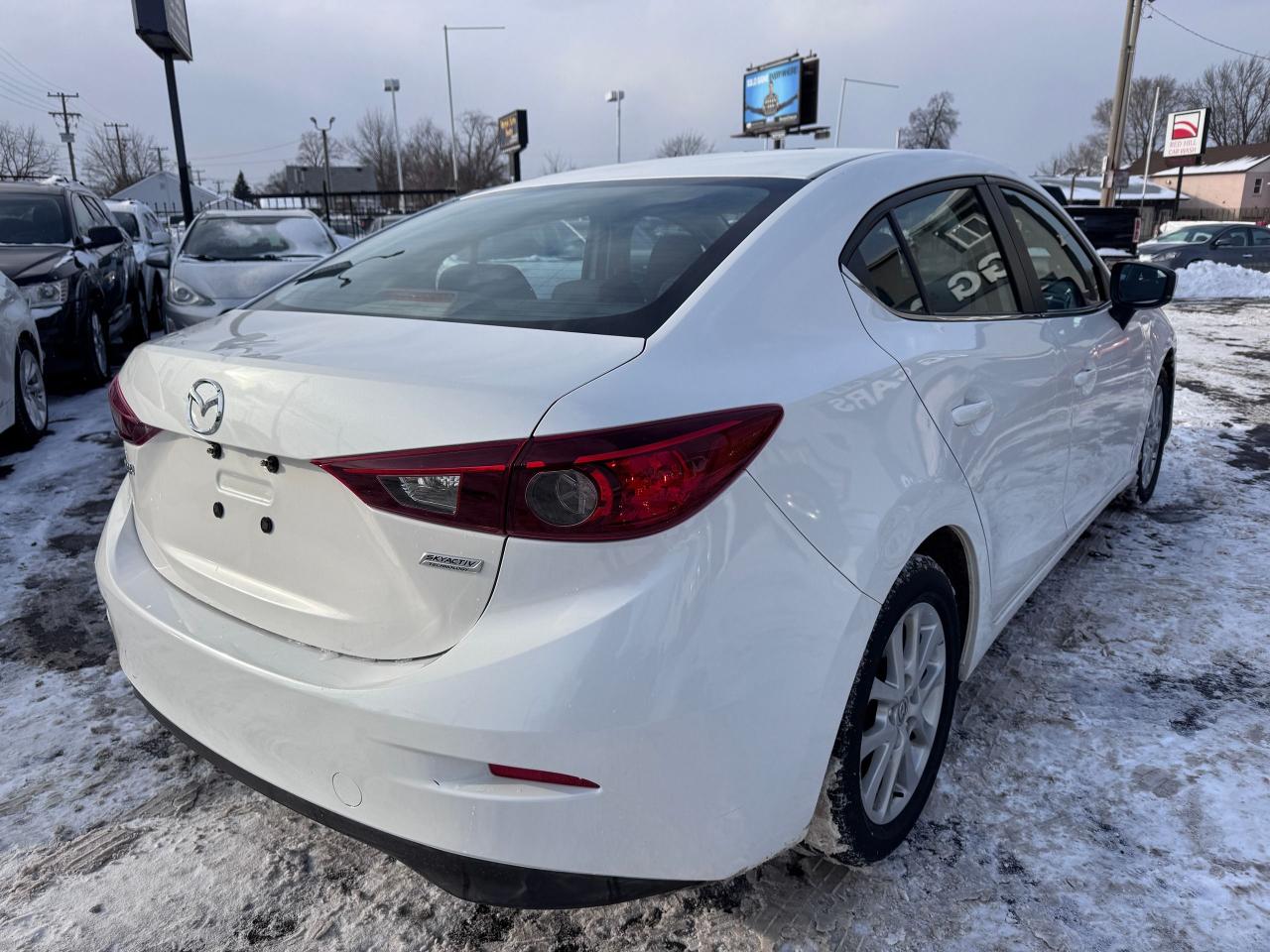 2018 Mazda MAZDA3 GS Manual | NAVIGATION | REAR CAMERA | CERTIFIED Photo