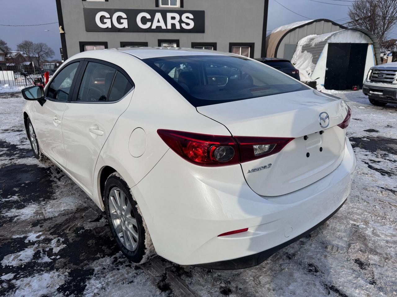 2018 Mazda MAZDA3 GS Manual | NAVIGATION | REAR CAMERA | CERTIFIED Photo