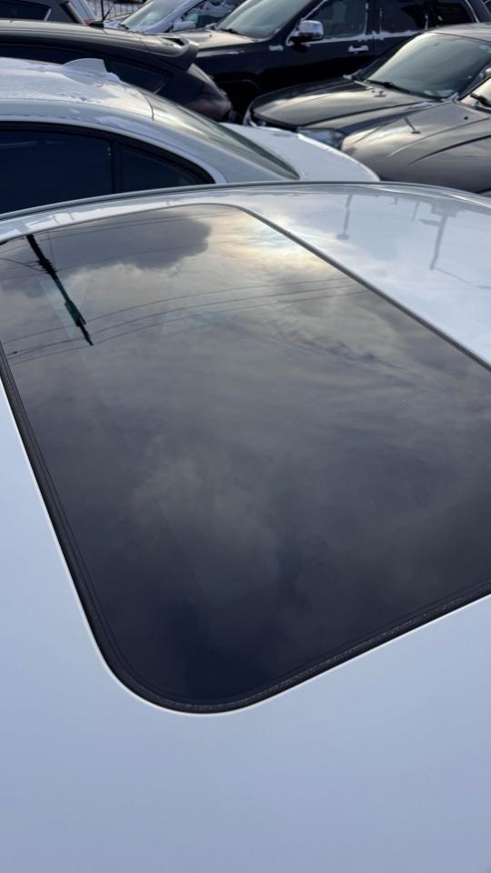 2018 Mazda MAZDA3 GS Manual | NAVIGATION | REAR CAMERA | CERTIFIED Photo