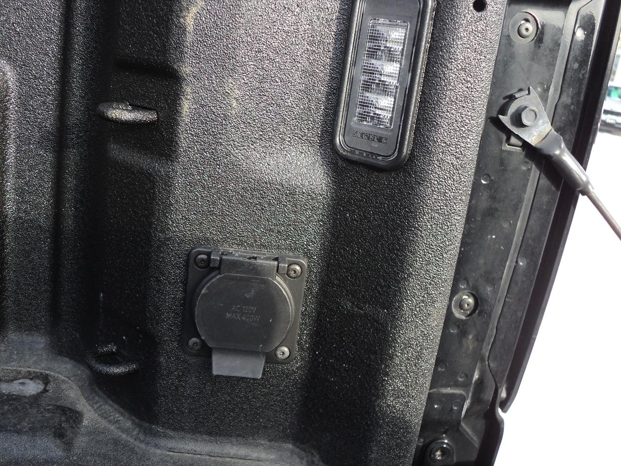 2022 GMC Sierra 1500 Limited AT4 CrewCab 4WD 6.2L8cyl 5'10"Box RoofNav Photo