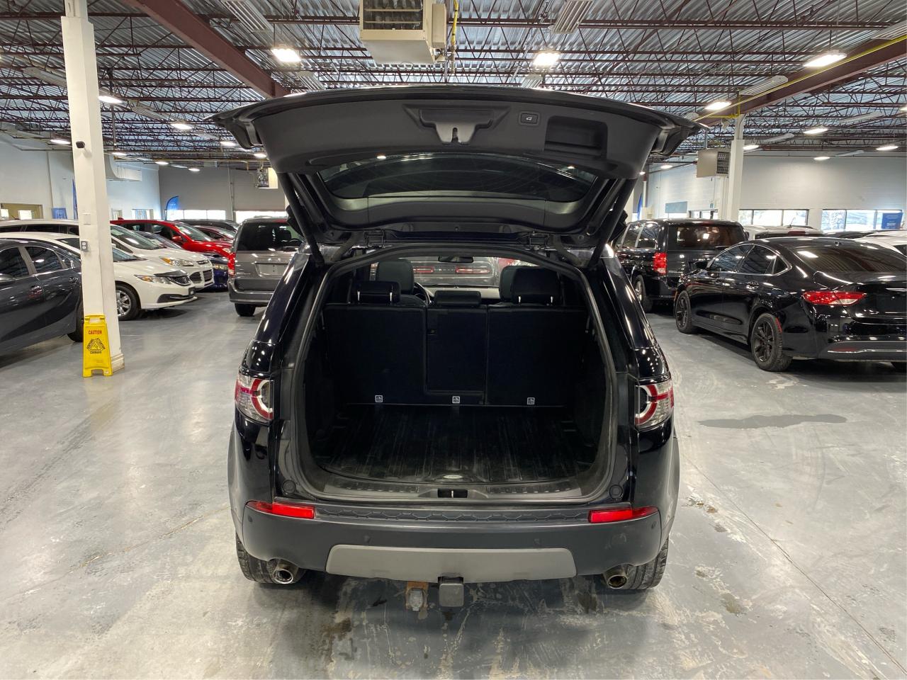 2018 Land Rover Discovery Sport HSE Photo