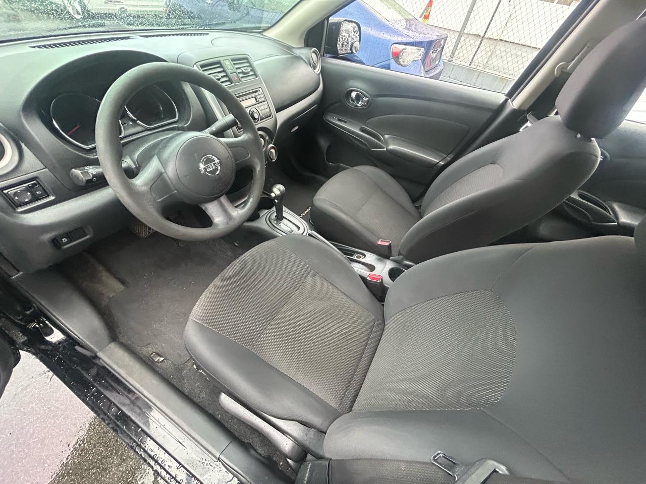 2013 Nissan Versa S - Photo #9