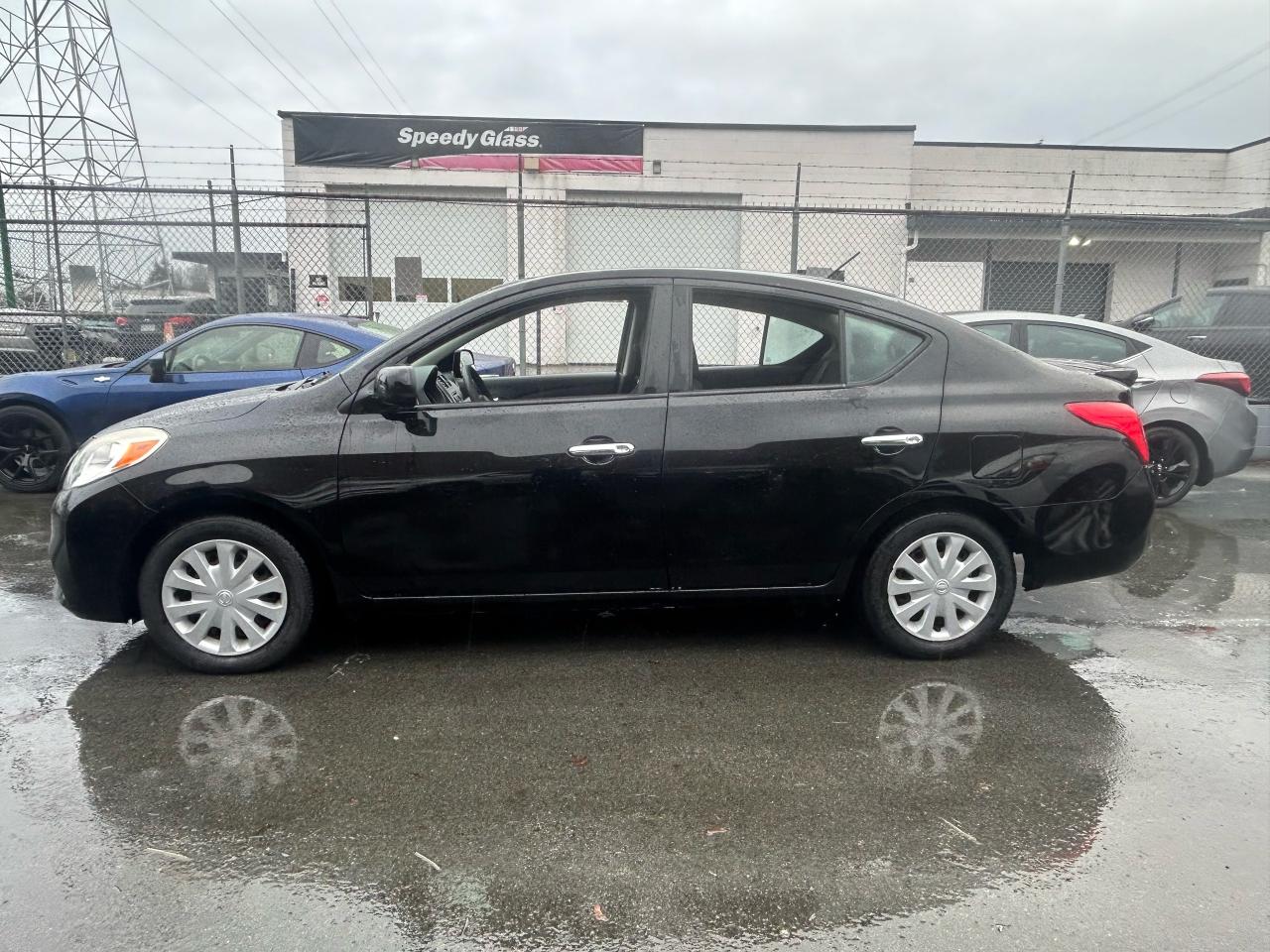 2013 Nissan Versa S - Photo #2