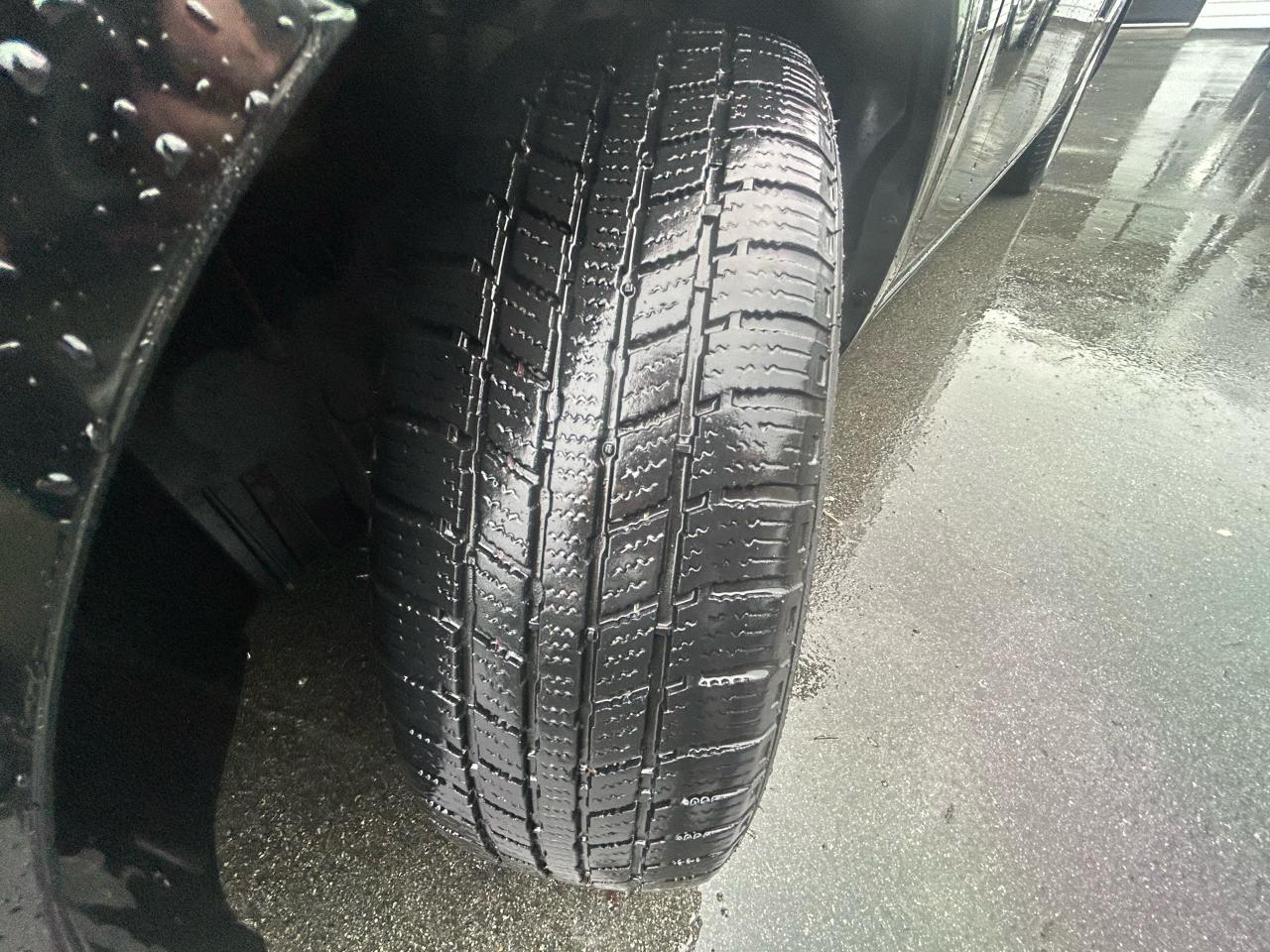 2013 Nissan Versa S - Photo #14