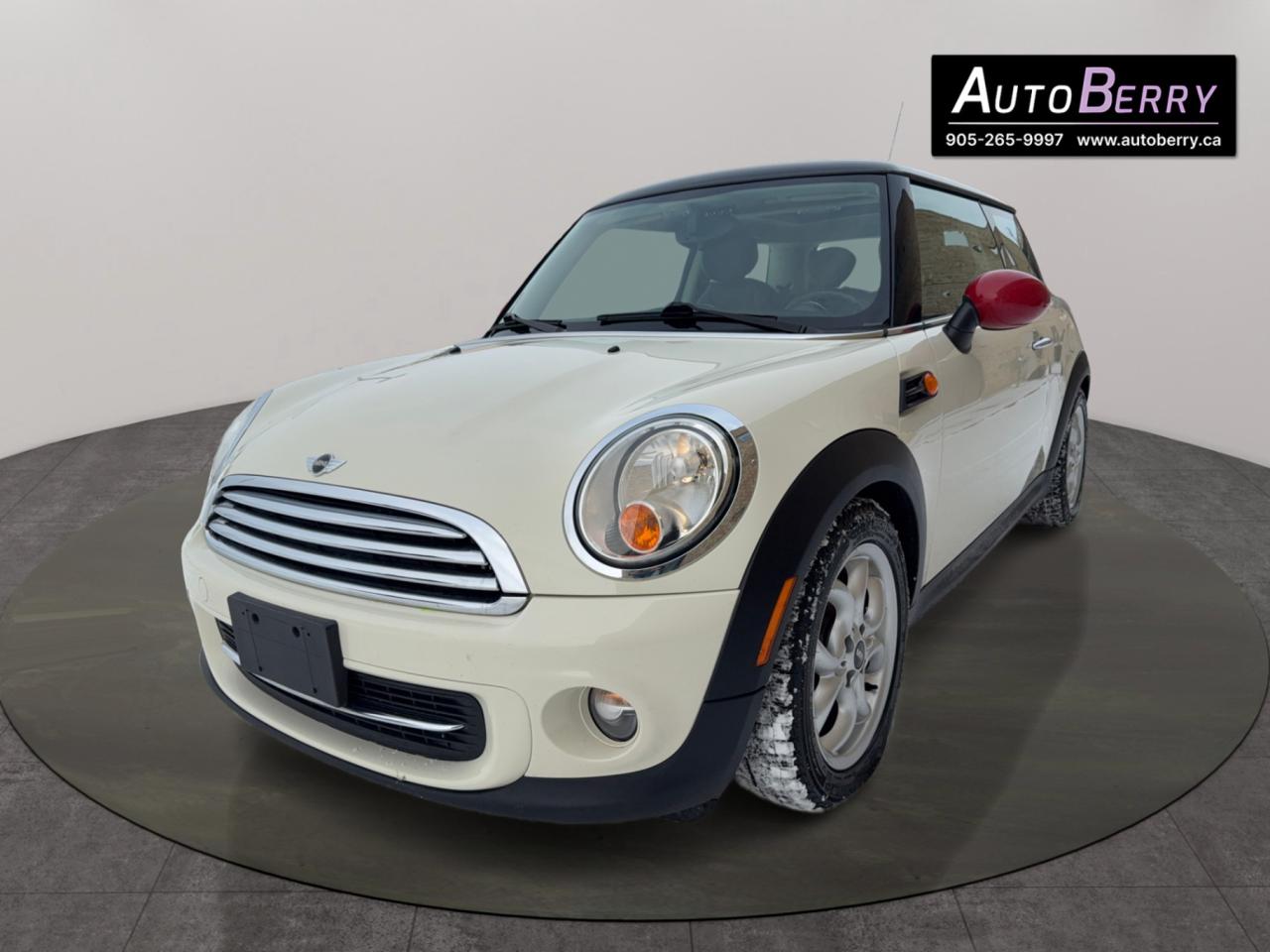 2012 MINI Cooper Hardtop 2dr Cpe Photo
