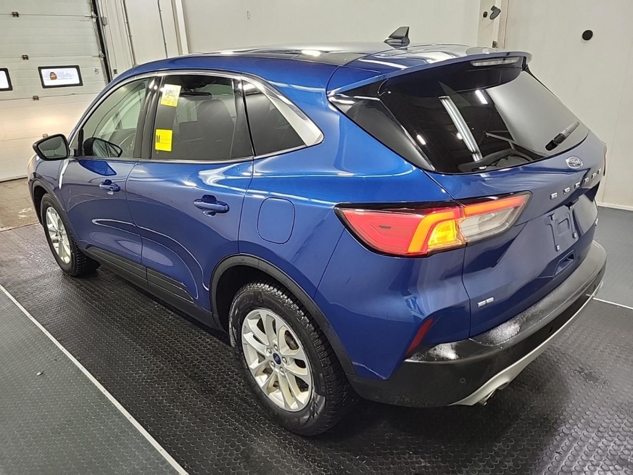 2022 Ford Escape SE HYBRID - GAS / ELECTRIC HYBRID  !!! Photo