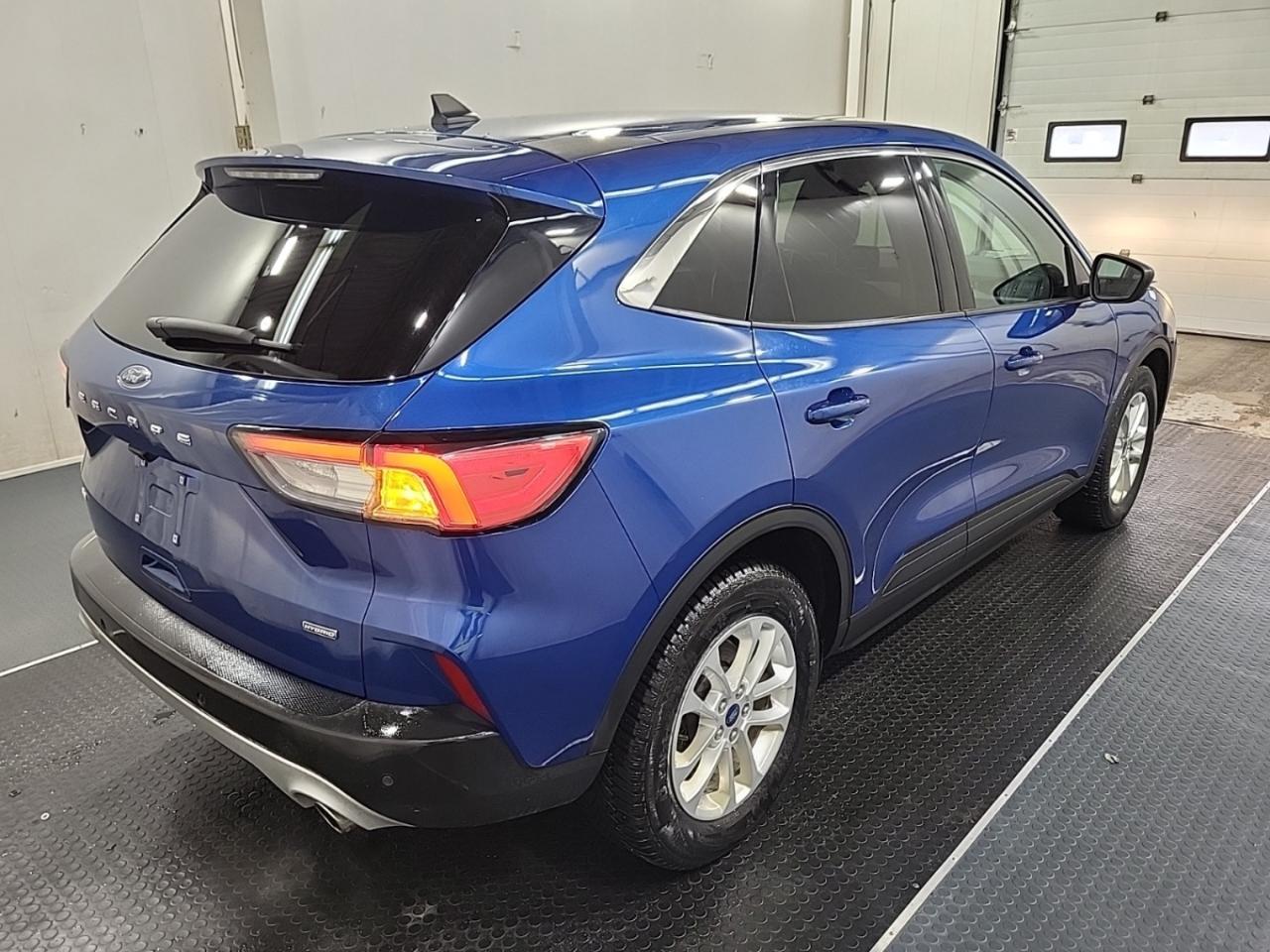 2022 Ford Escape SE HYBRID - GAS / ELECTRIC HYBRID  !!! Photo