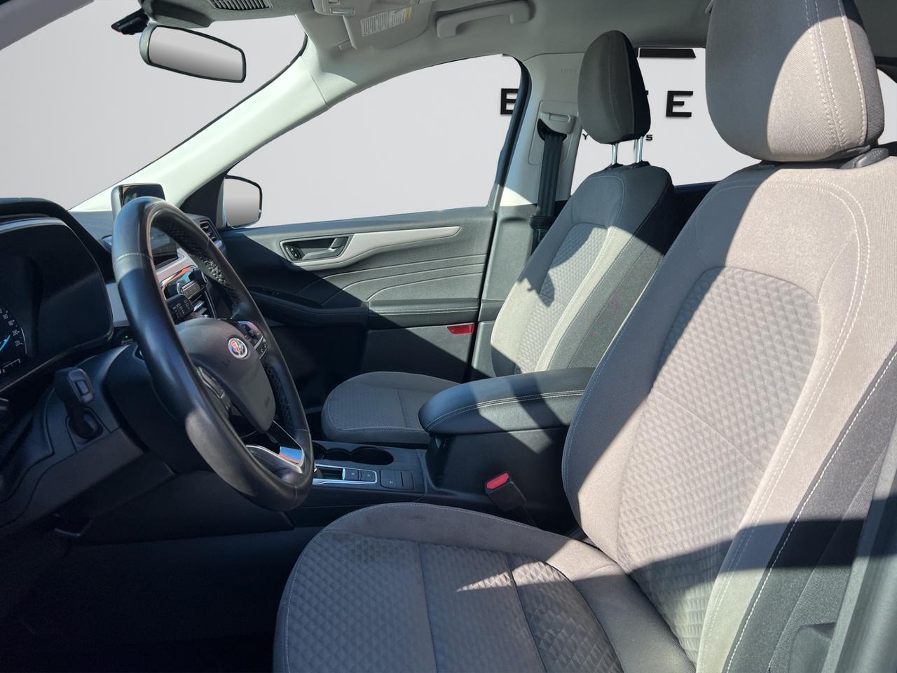 2022 Ford Escape SE HYBRID - GAS / ELECTRIC HYBRID  !!! Photo