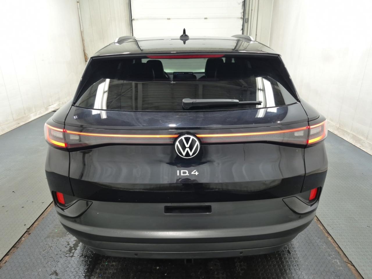 2024 Volkswagen ID.4 Pro AWD w/SK On Battery - Blind Spot Monitor !!! Photo