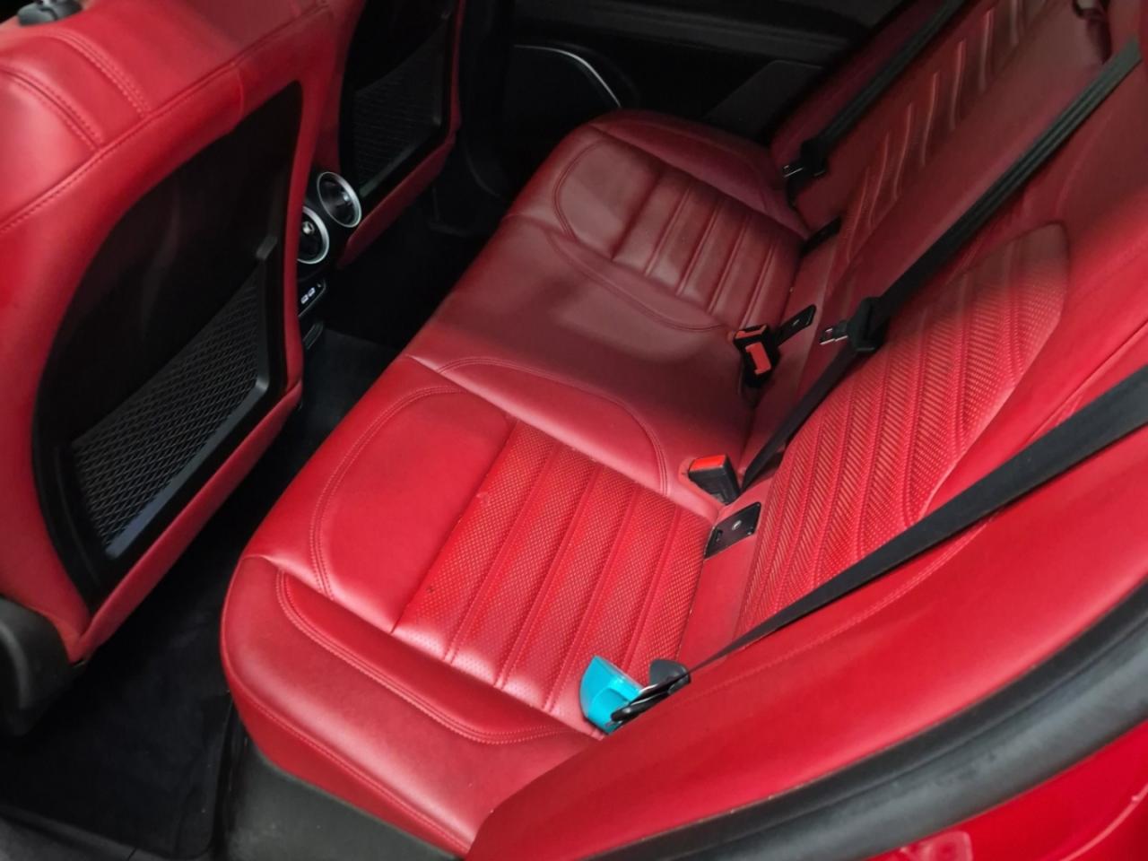 2022 Alfa Romeo Stelvio VELOCE AWD - Blind Spot Monitor - Navigation !!! Photo