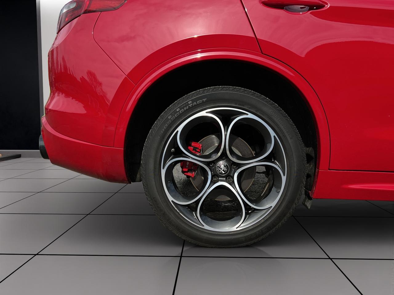 2022 Alfa Romeo Stelvio VELOCE AWD - Blind Spot Monitor - Navigation !!! Photo