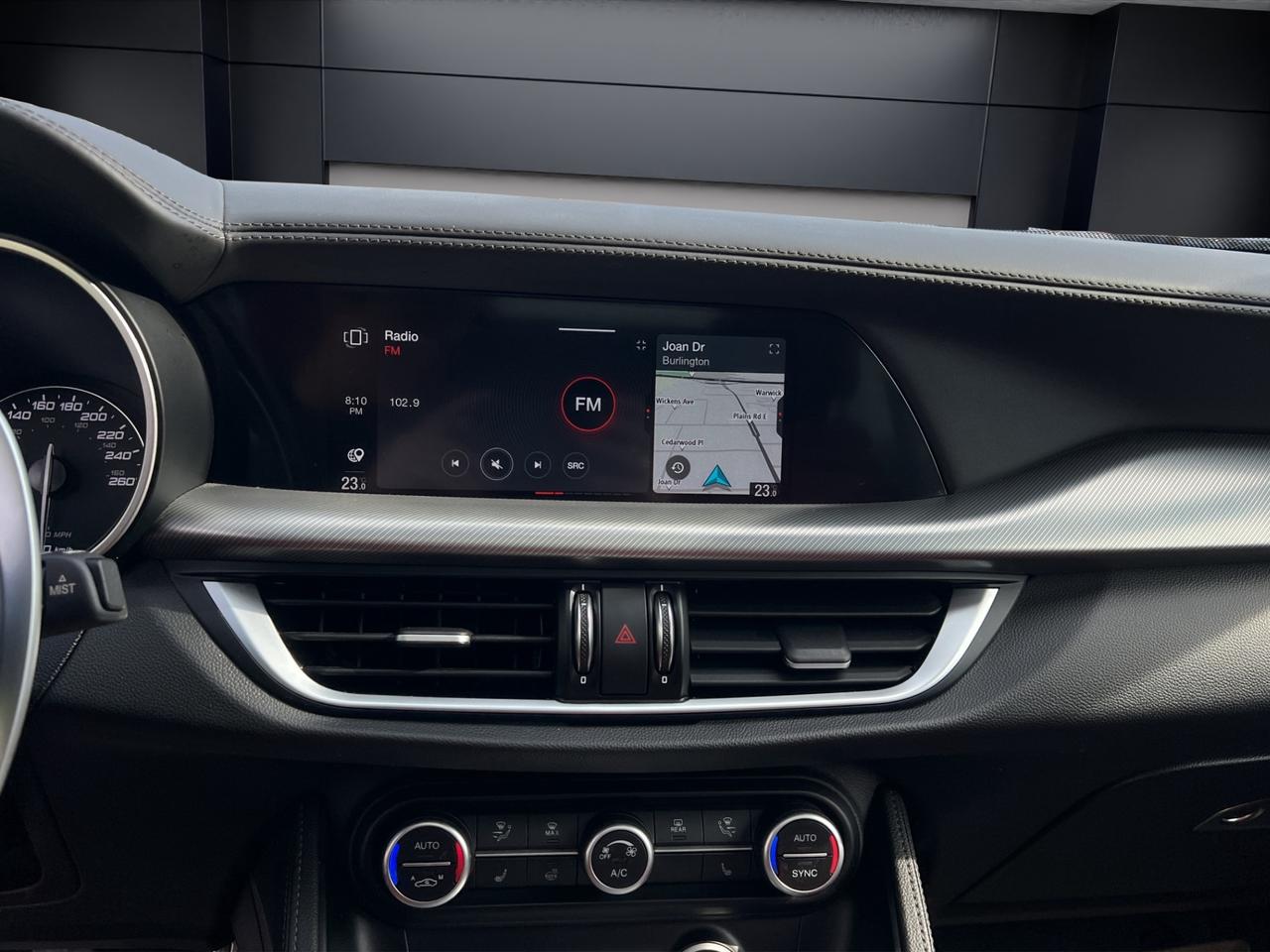 2022 Alfa Romeo Stelvio VELOCE AWD - Blind Spot Monitor - Navigation !!! Photo