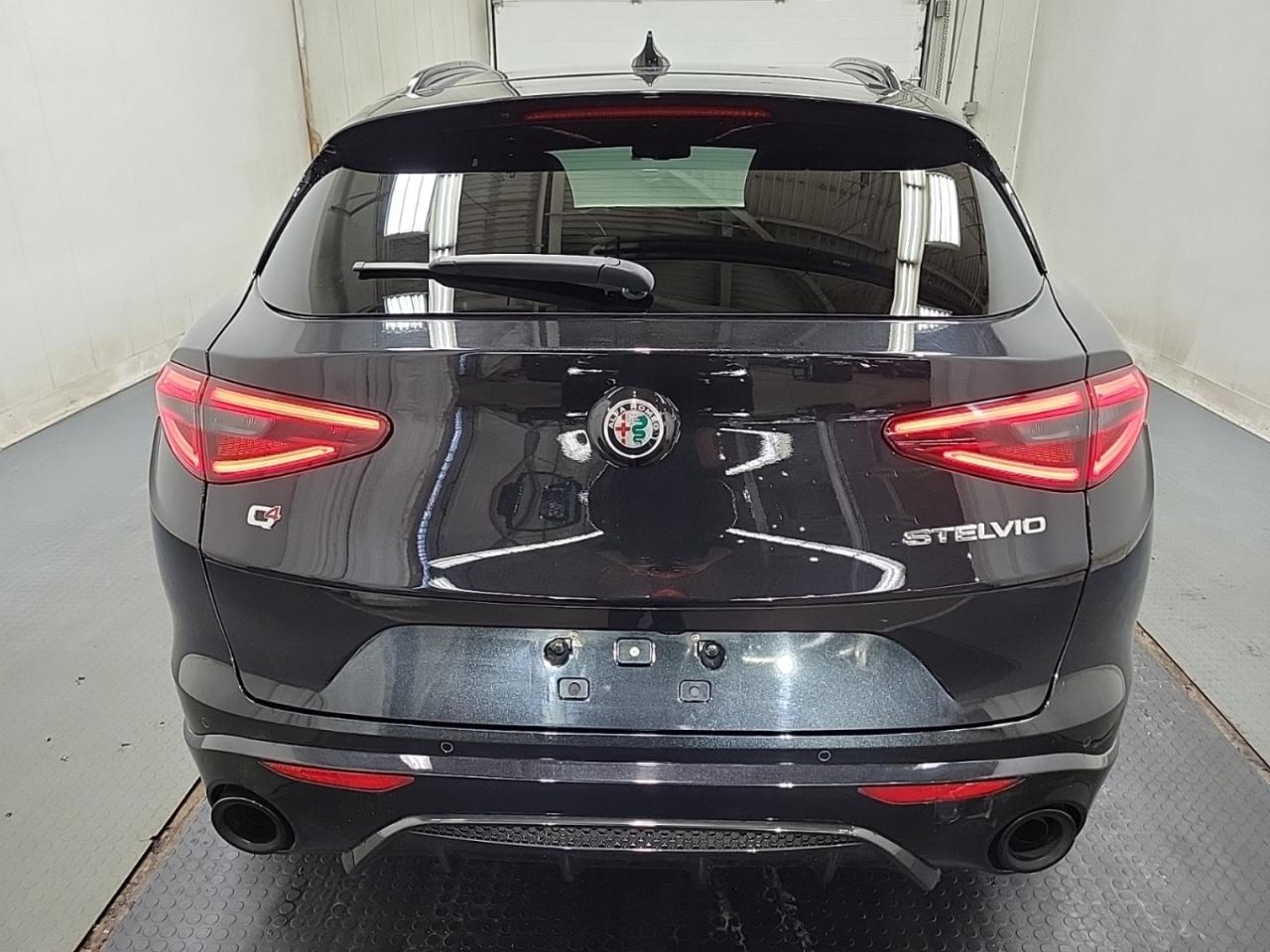 2022 Alfa Romeo Stelvio VELOCE AWD - Blind Spot Monitor - Navi !!! Photo4