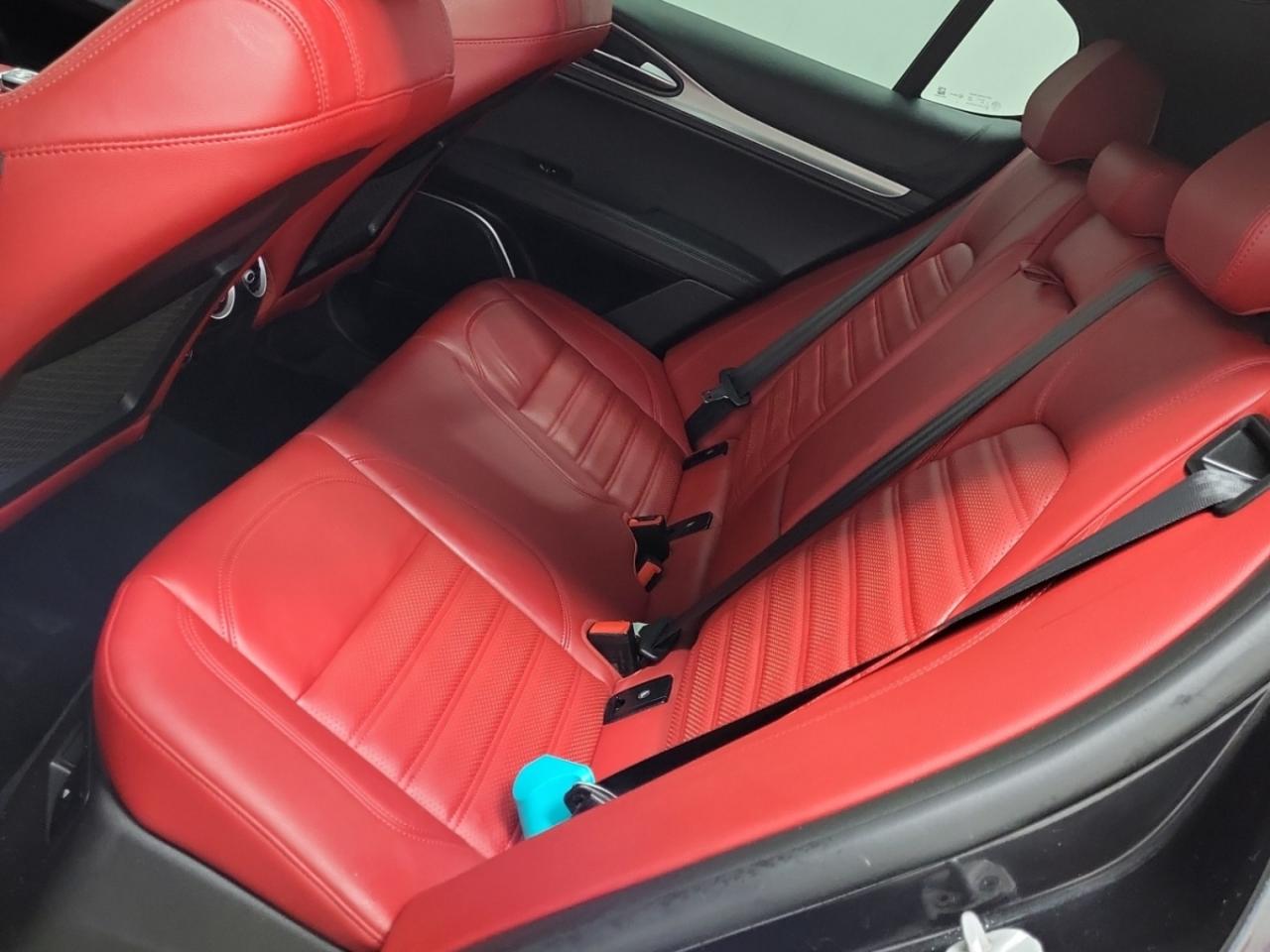 2022 Alfa Romeo Stelvio VELOCE AWD - Blind Spot Monitor - Navi !!! Photo