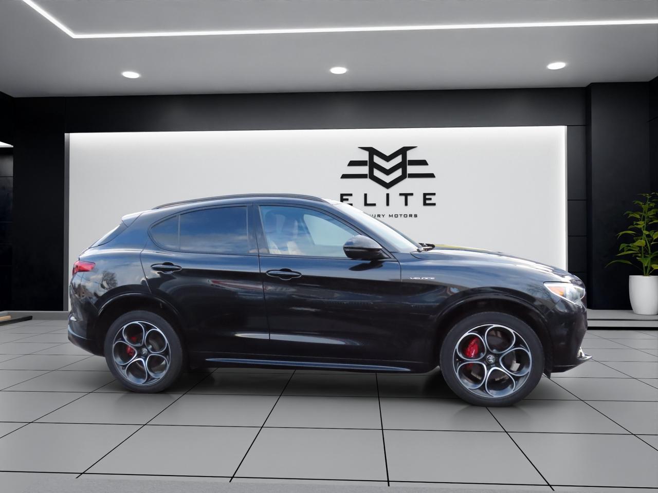 2022 Alfa Romeo Stelvio VELOCE AWD - Blind Spot Monitor - Navi !!! Photo