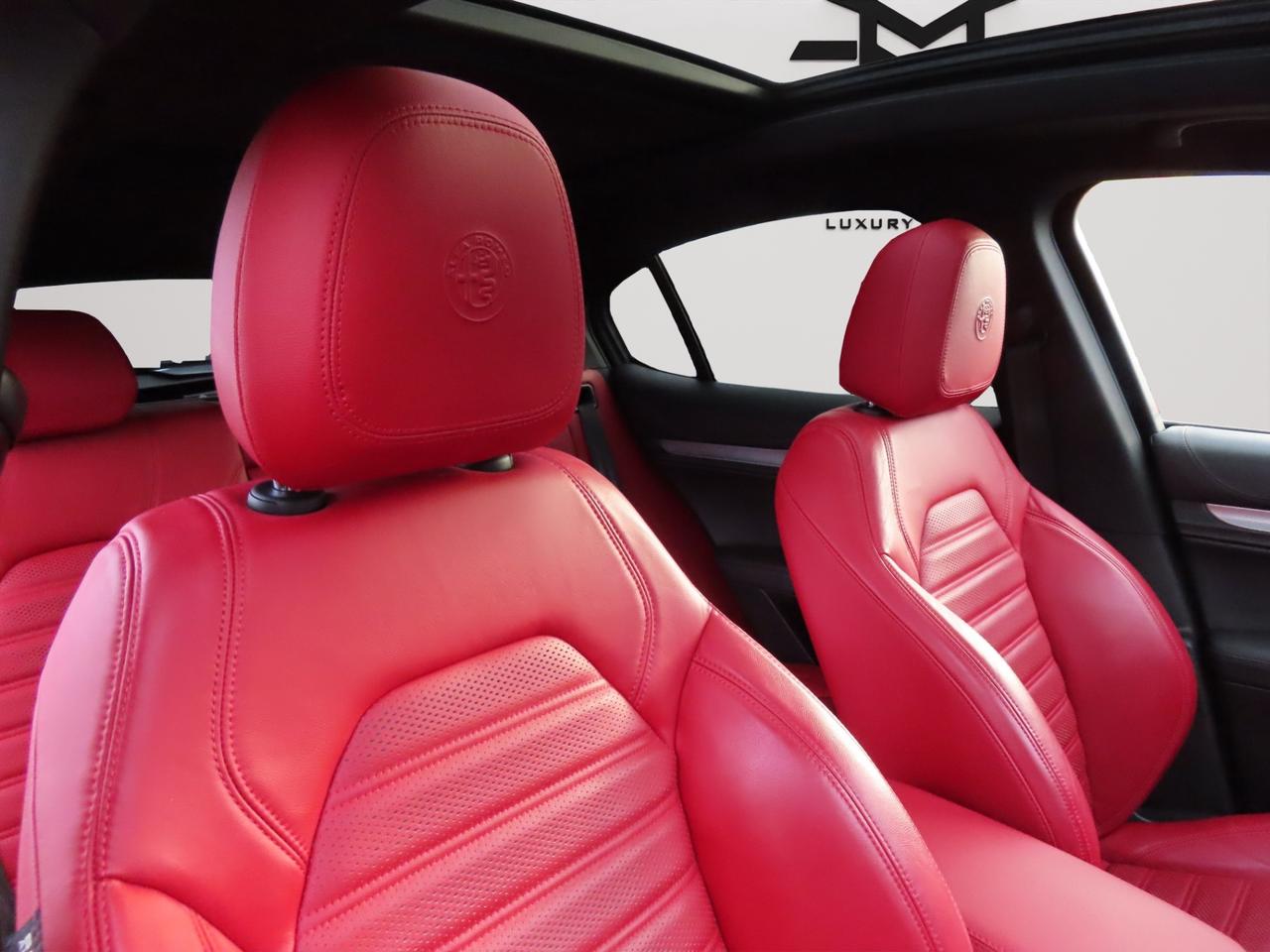 2022 Alfa Romeo Stelvio VELOCE AWD - Blind Spot Monitor - Navi !!! Photo