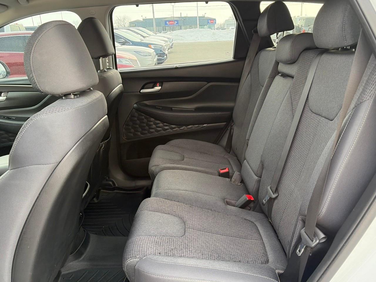 2020 Hyundai Santa Fe 2.4L Preferred AWD Photo