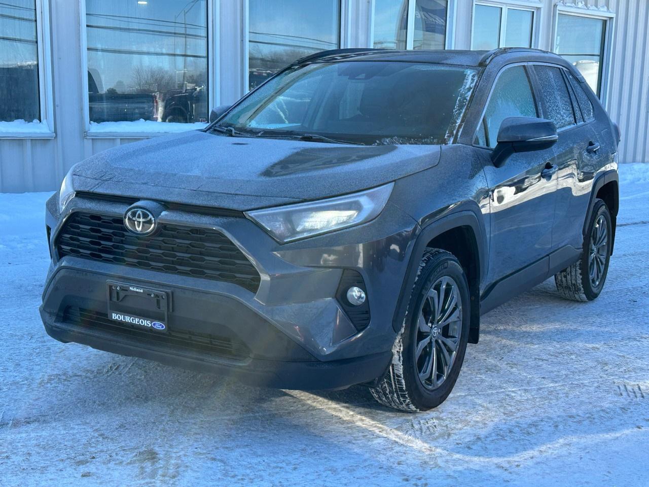 2021 Toyota RAV4 XLE AWD Photo