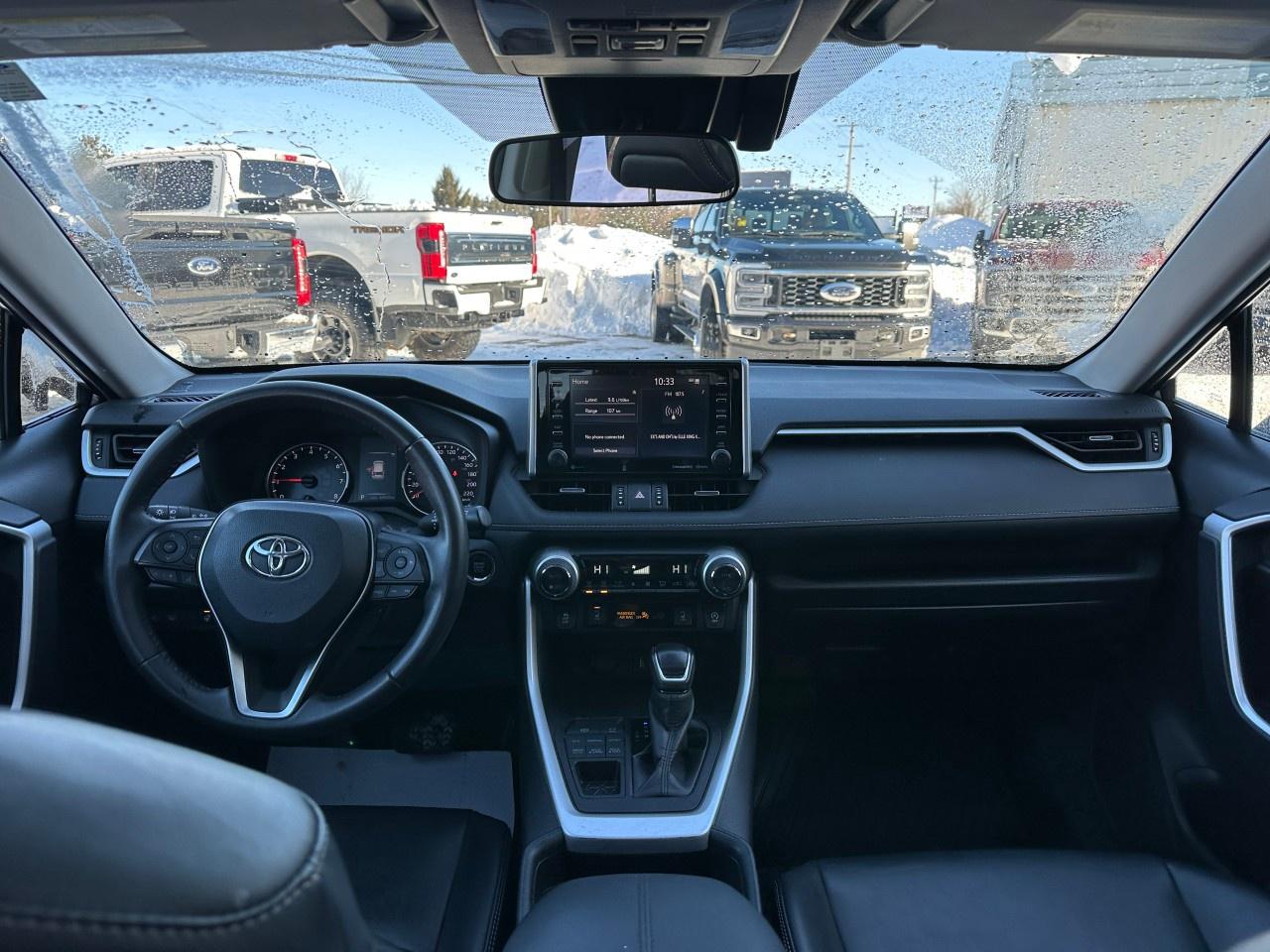 2021 Toyota RAV4 XLE AWD Photo