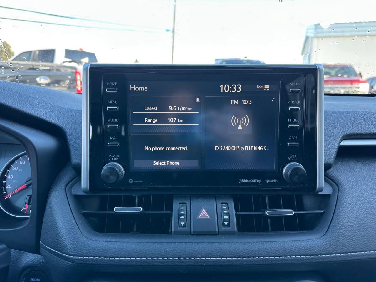 2021 Toyota RAV4 XLE AWD Photo