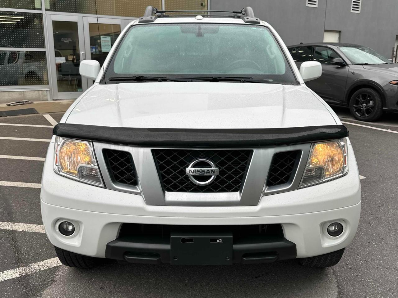 2016 Nissan Frontier LOADED | PRO-4X | Accident Free | Great Service History Photo3