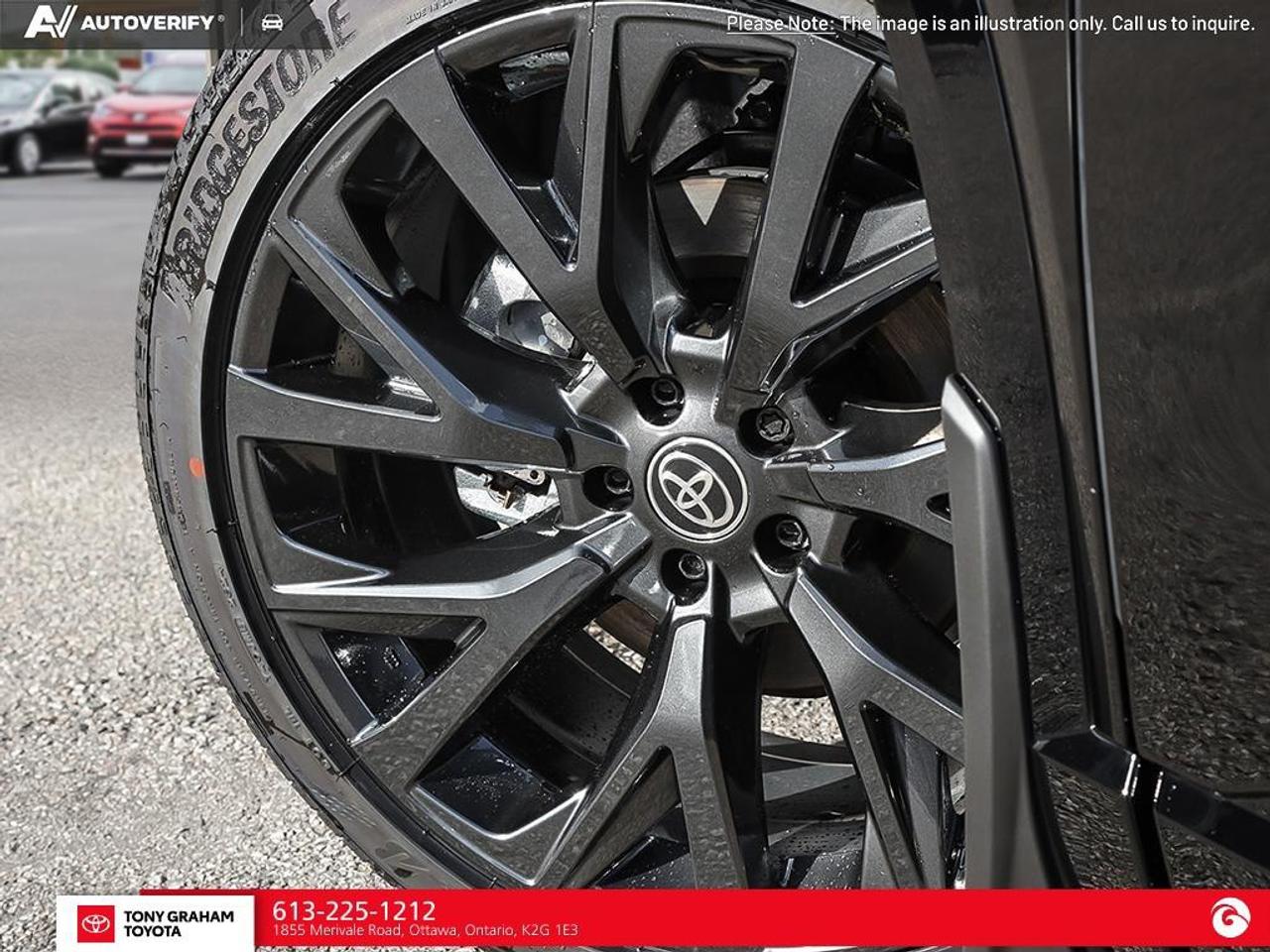 2026 Toyota Crown Signia Limited Photo