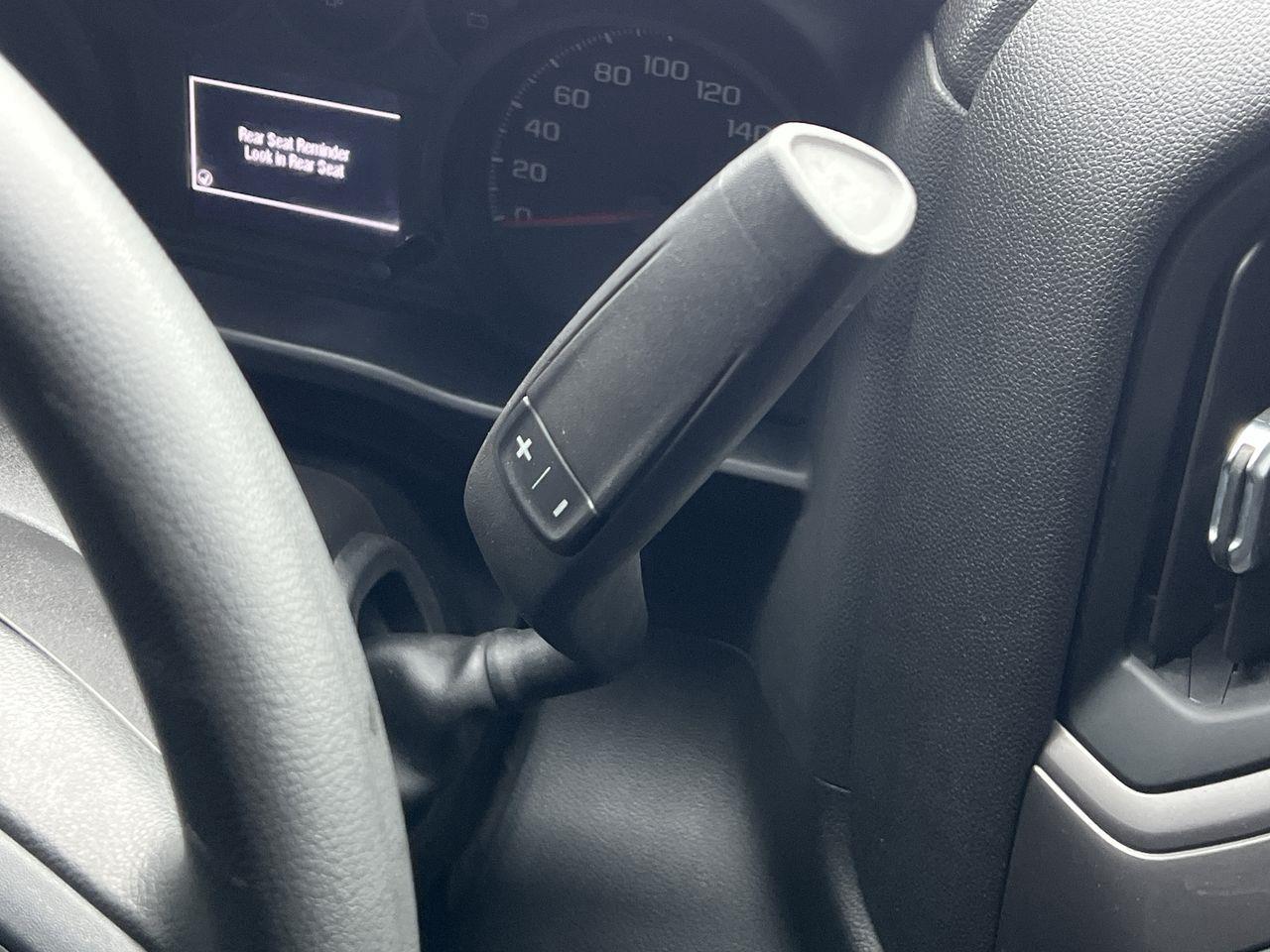 2023 GMC Sierra 1500 Pro 4x4, POWER WINDOWS, BACK UP CAM!! Photo