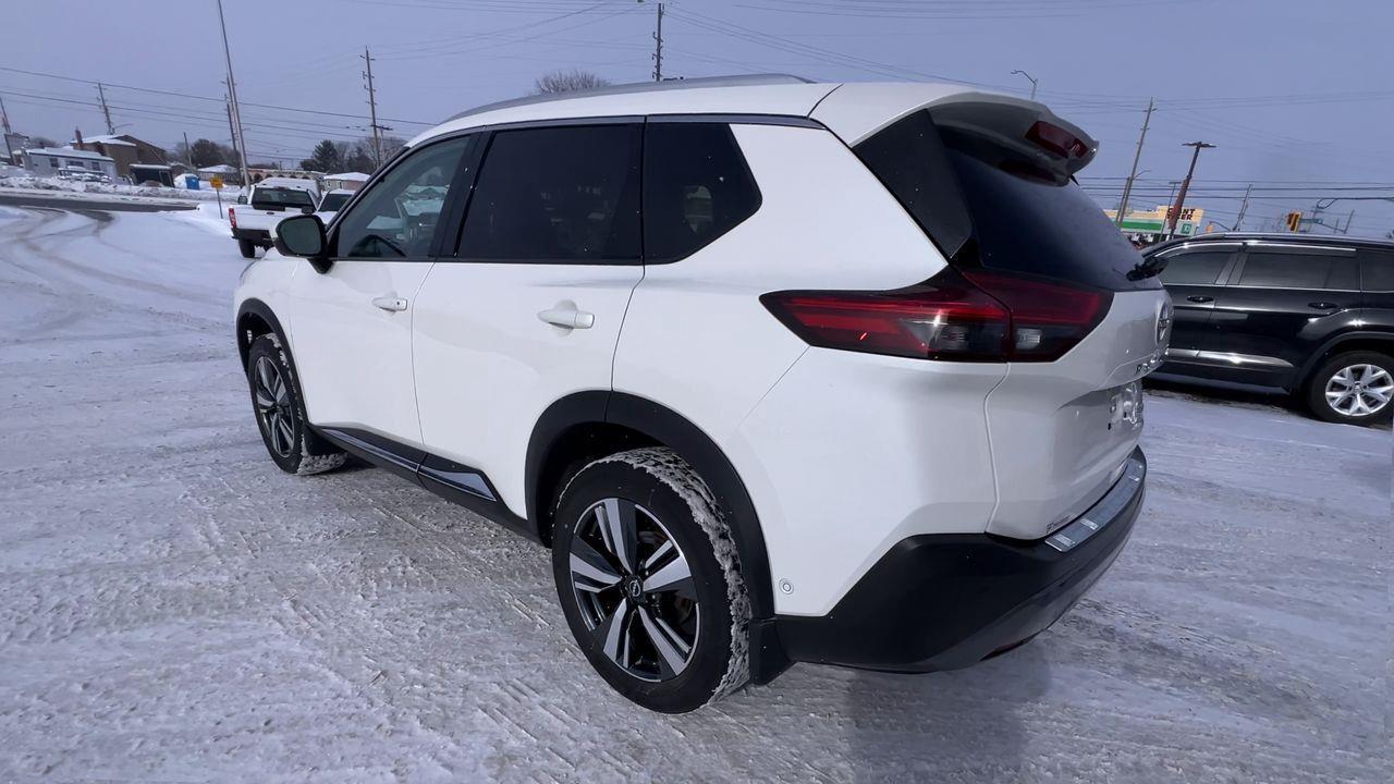 2023 Nissan Rogue SL AWD, MOONROOF, HEATED LEATHER SEATS, NAV, CRUISE CONTROL, POWER LIFTGATE!! Photo