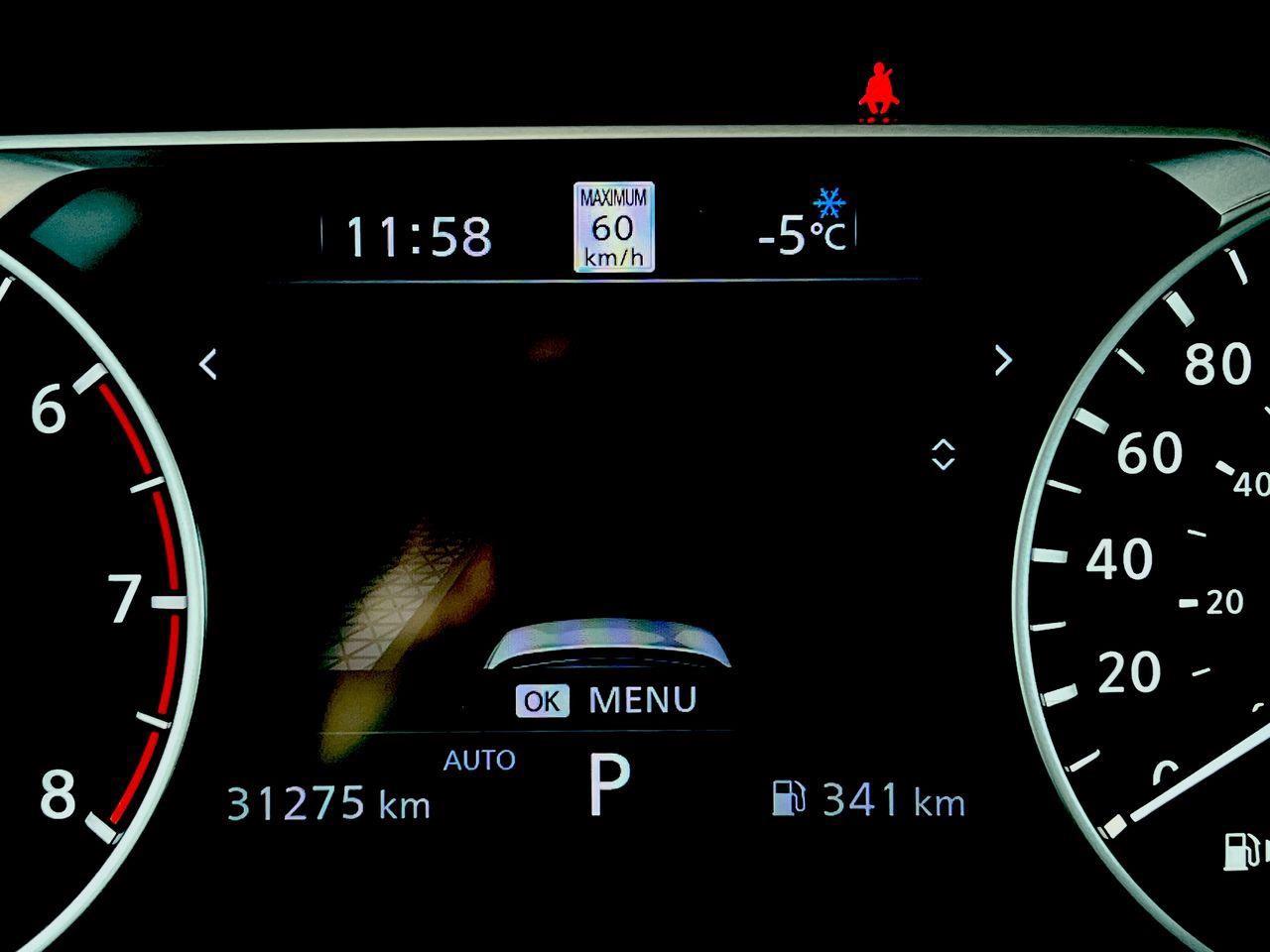 2023 Nissan Rogue SL AWD, MOONROOF, HEATED LEATHER SEATS, NAV, CRUISE CONTROL, POWER LIFTGATE!! Photo