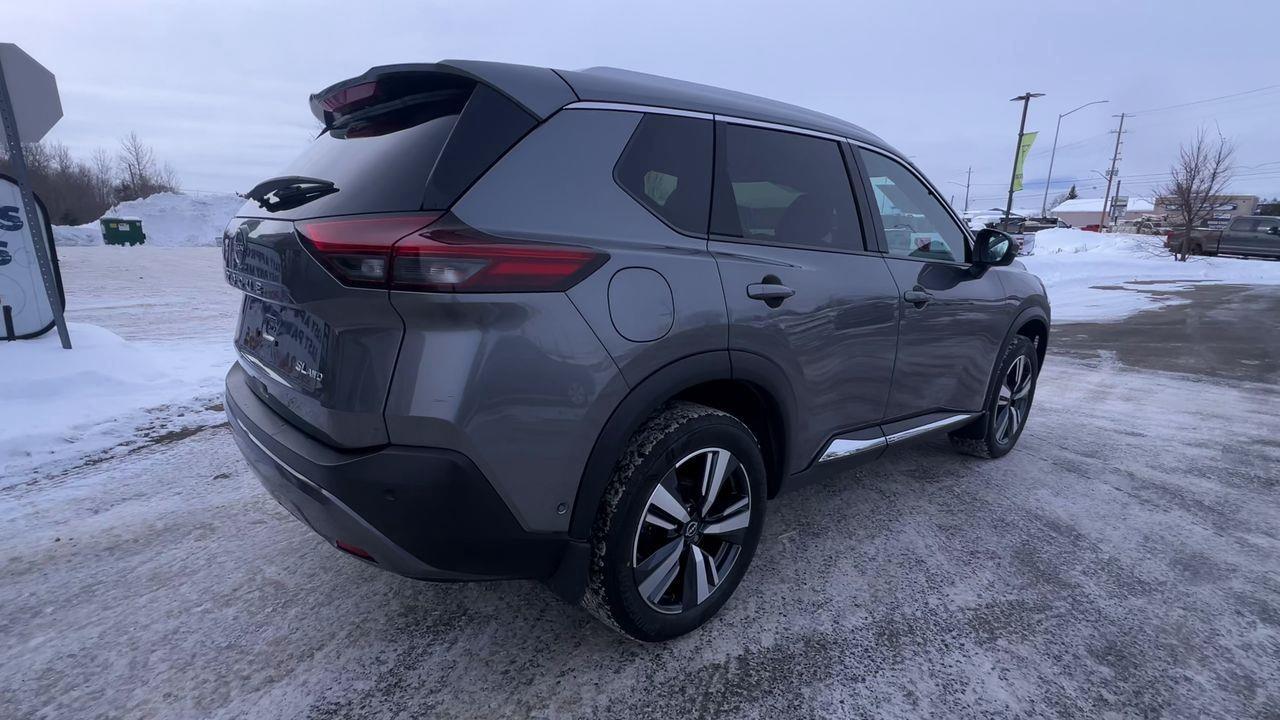 2023 Nissan Rogue SL AWD, MOONROOF, HEATED LEATHER SEATS, NAV, CRUISE CONTROL, POWER LIFTGATE!! Photo