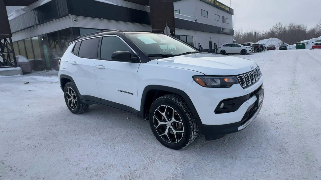 2024 Jeep Compass Limited 4X4, HEATED FRONT SEATS, CRUISE CONTROL, BACK UP CAM!! Photo