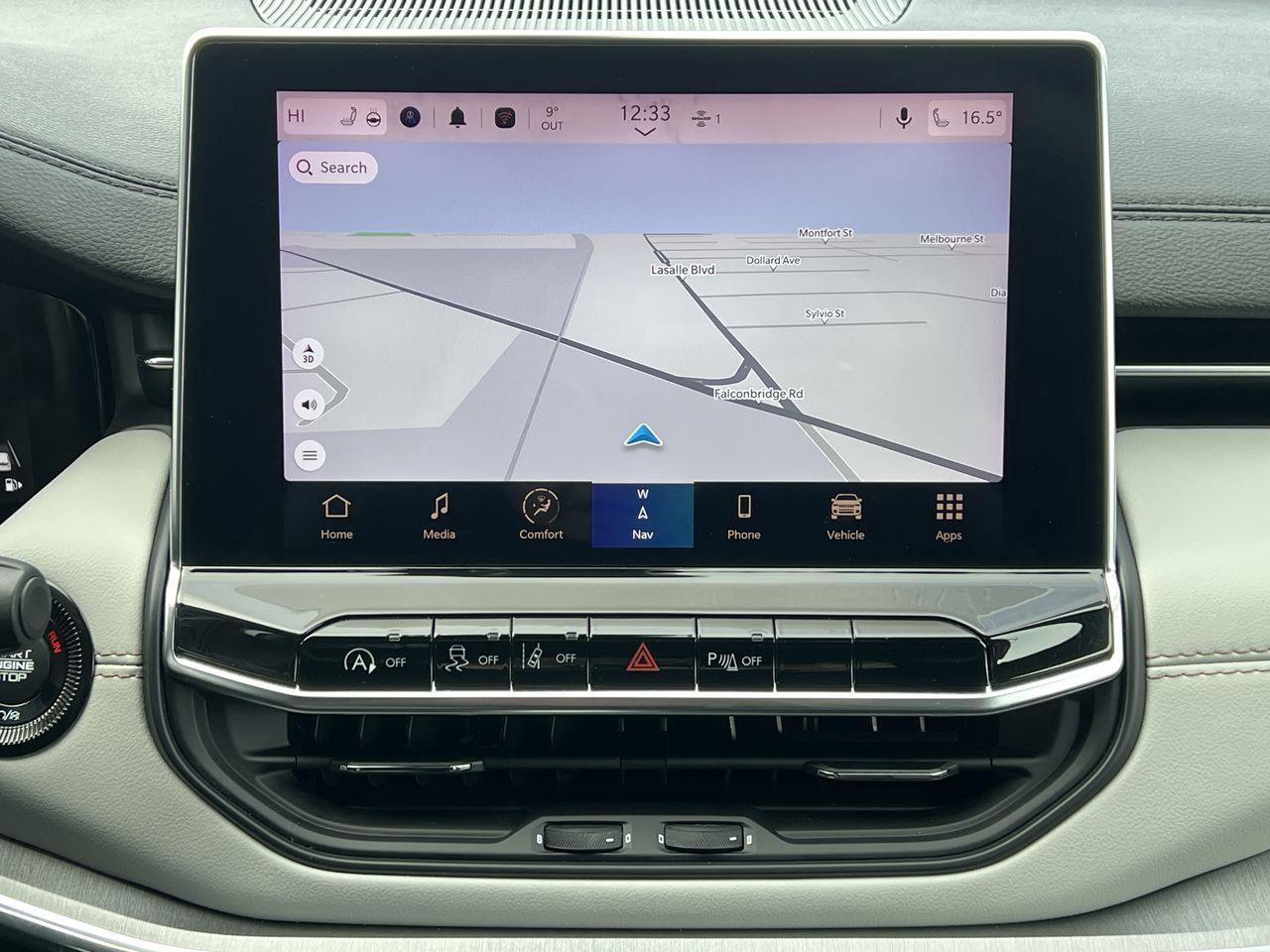 2024 Jeep Compass Limited 4X4, REMOTE START, NAV, HEATED AND COOLED FRONT SEATS, BACK UP CAM!! Photo