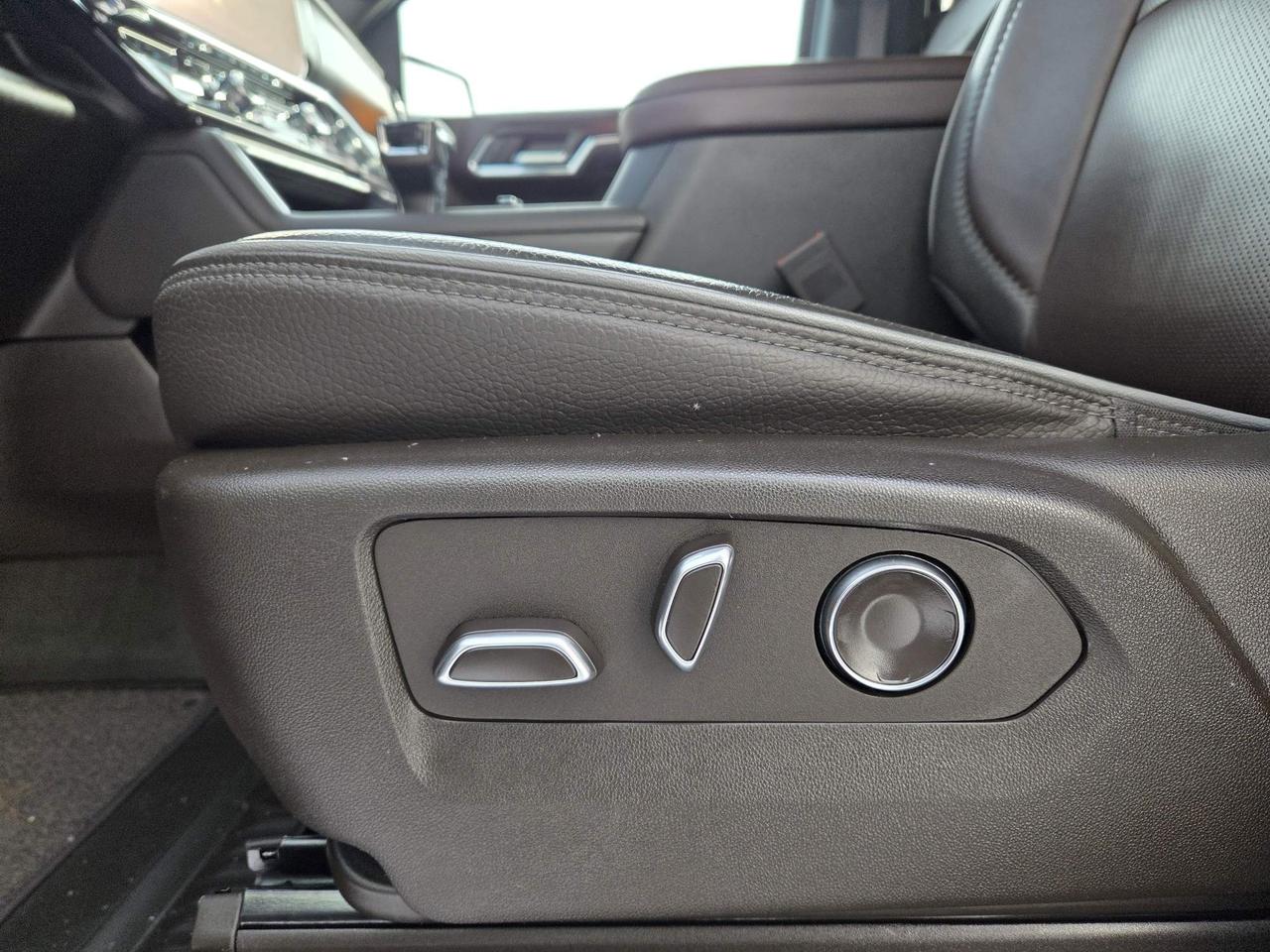 2025 GMC Sierra 1500 Denali One Owner | Leather | 20" Wheels Photo