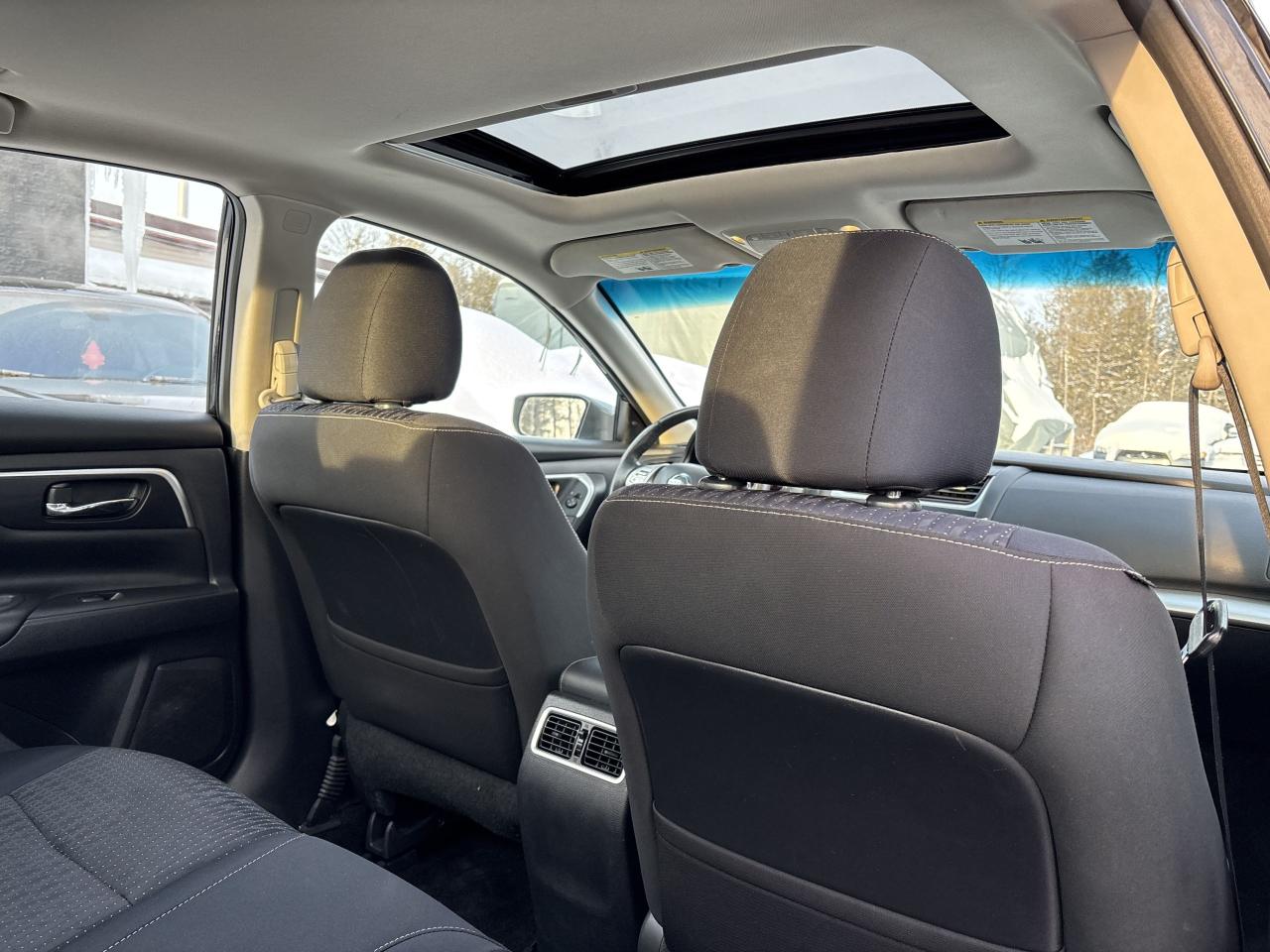 2017 Nissan Altima 2.5 Photo