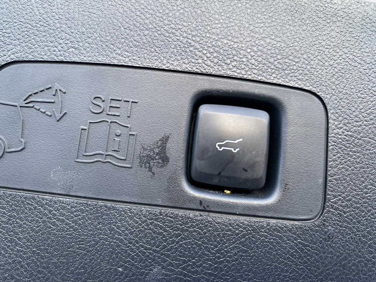 13524098.795981568