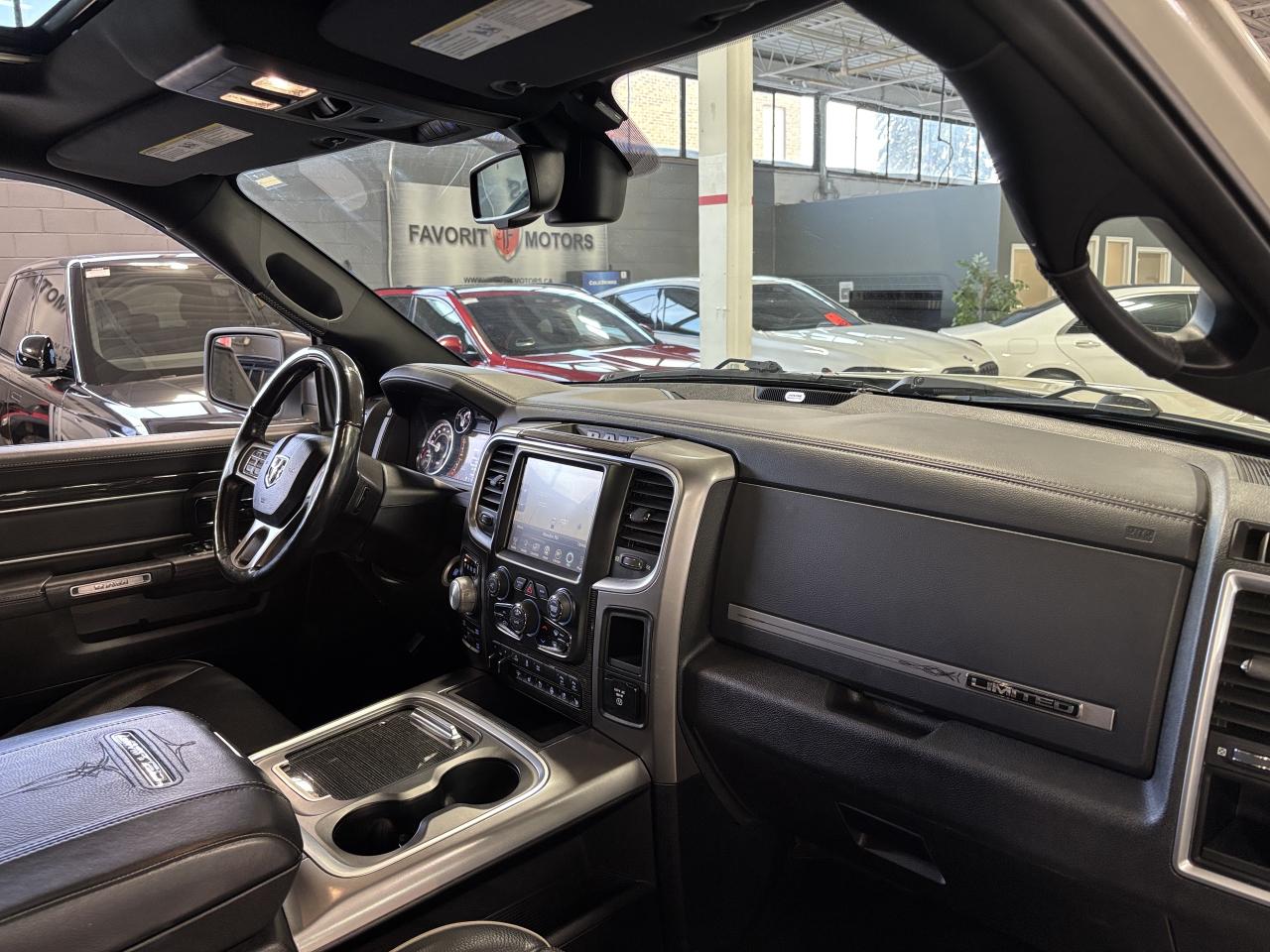 2016 RAM 1500 Limited|4X4|ECODIESEL|CREW|NAV|AIRSUSP|ALPINEAUDIO Photo