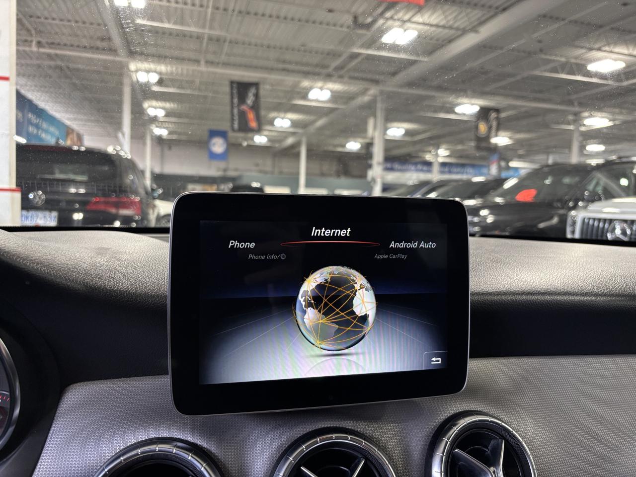 2018 Mercedes-Benz CLA-Class CLA250|4MATIC|COUPE|AMGPKG|LEATHER|BACKCAM|AMBIENT Photo