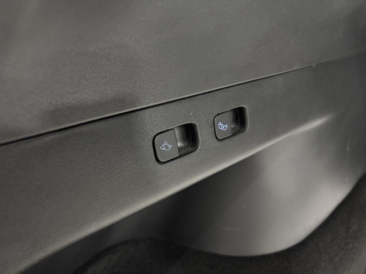 2022 Tesla Model Y Performance AWD|ENHANCEDAUTOPILOT|UBERTURBINE|NAV| Photo