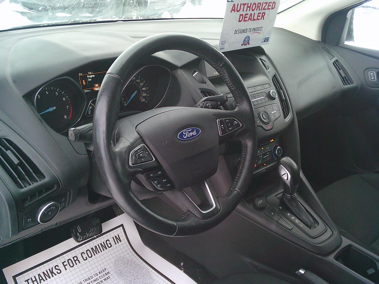 2018 Ford Focus SE Photo