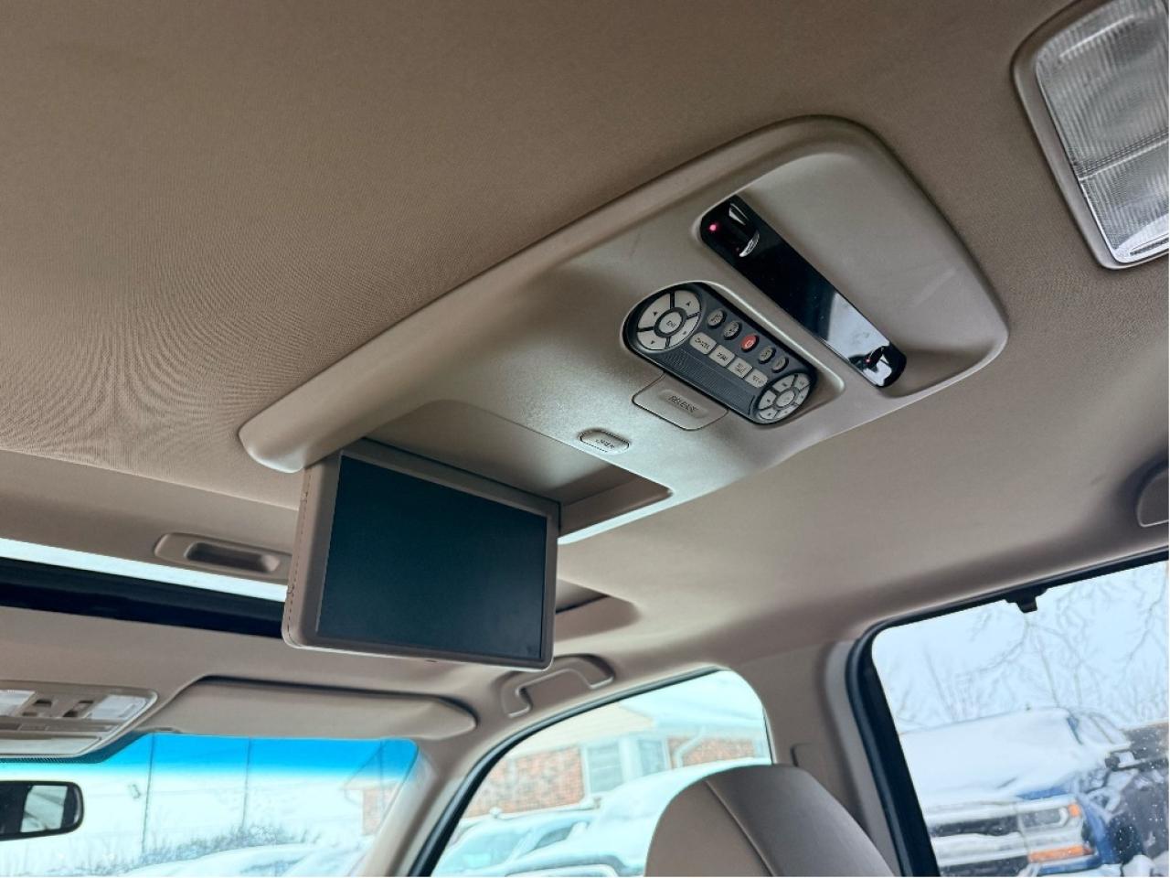 2012 Honda Pilot Touring | Two Set Of Tires Photo