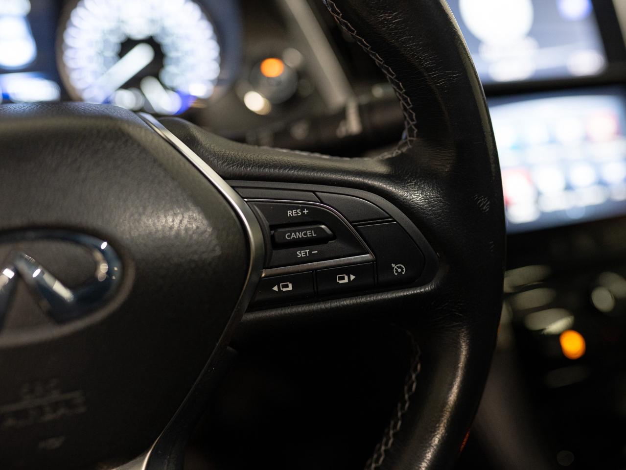 2018 Infiniti Q60 2.0T | PURE | AWD | REAR CAM | SUNROOF Photo