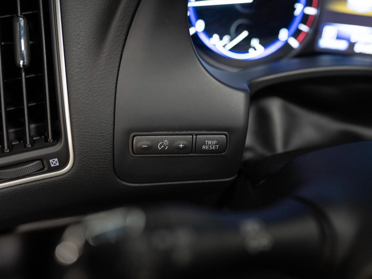 2018 Infiniti Q60 2.0T | PURE | AWD | REAR CAM | SUNROOF Photo